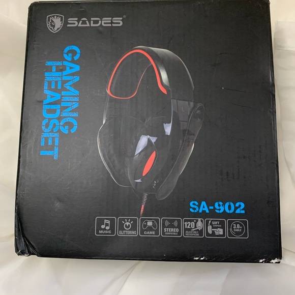 SADES Accessories - SADES SA902 7.1 Channel Virtual USB Gaming HeadsetNoise Isolating Mic LED Light